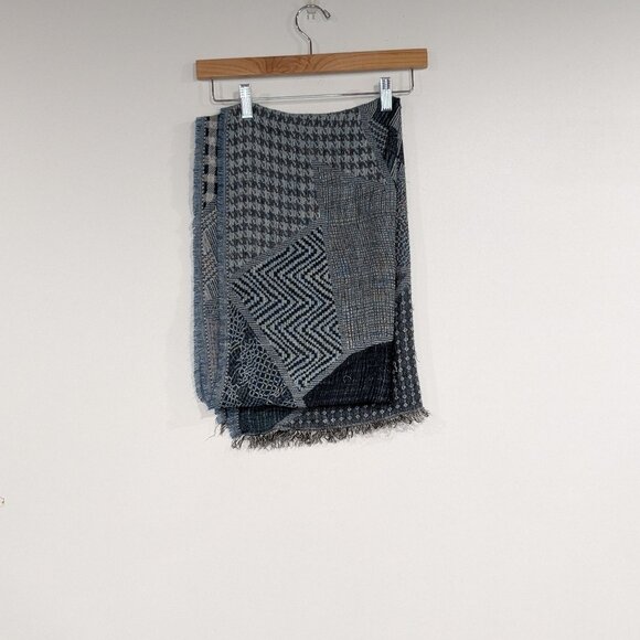 Northern Reflections Woven Scarf with Fringe Blue - Picture 2 of 3